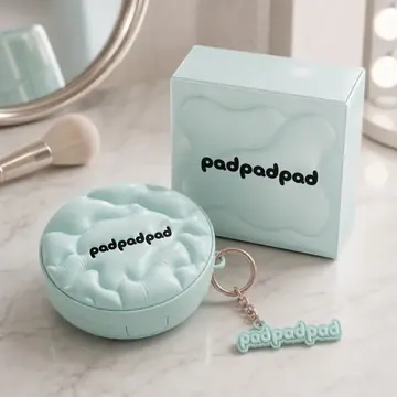 얼굴에 붙이는 패치형 패드 화장품 Packaging for Padpadpad - AI-generated packaging design concept